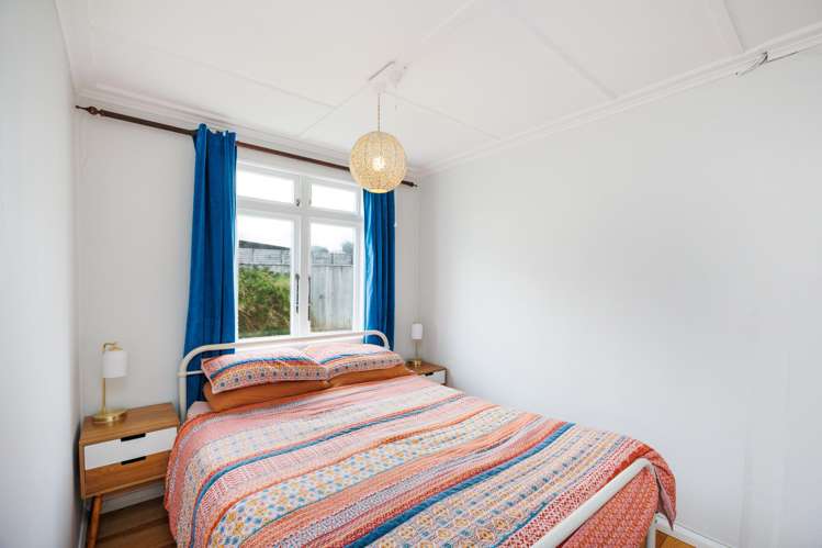 16 Chrystall Street Foxton Beach_8