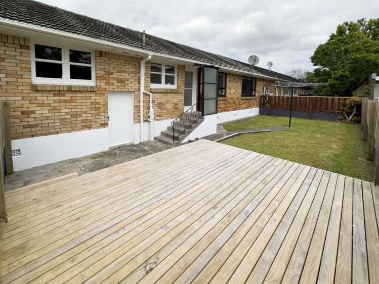 9/17 Kings Road Panmure_27