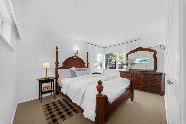 1/7 Jutland Street Mairangi Bay_11