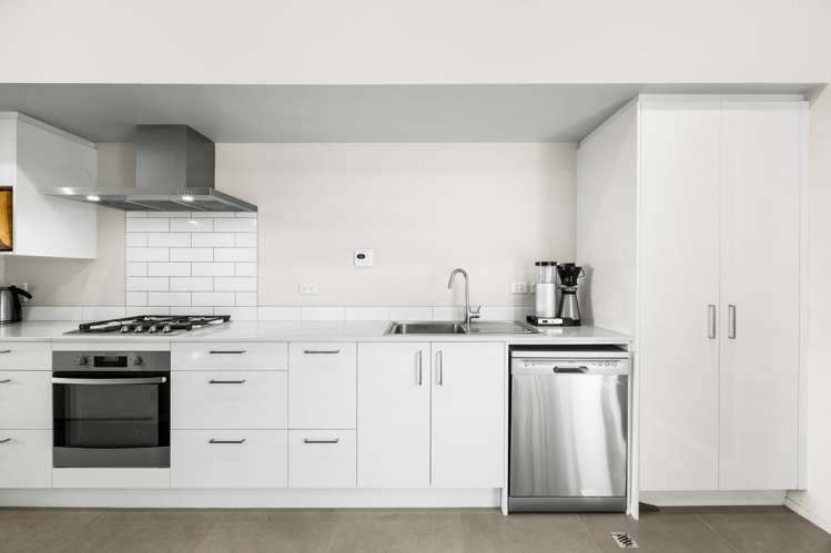 46 Pukewhero Rise Westgate_4