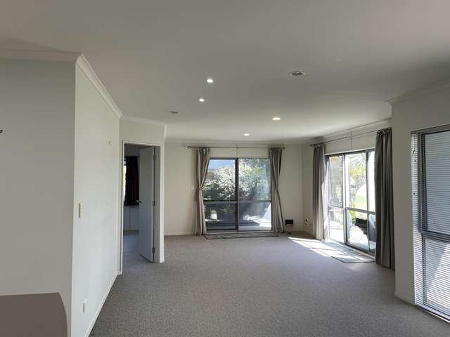 30 Ocean View Rise Ruakaka_4