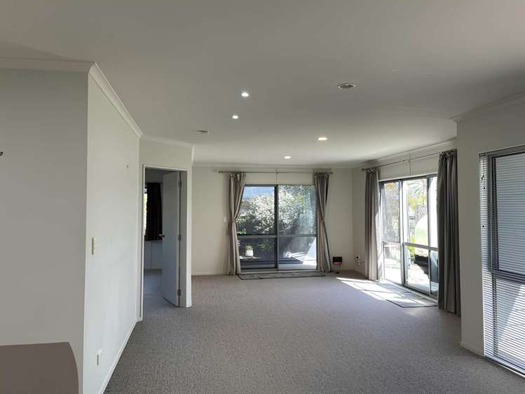 30 Ocean View Rise Ruakaka_4