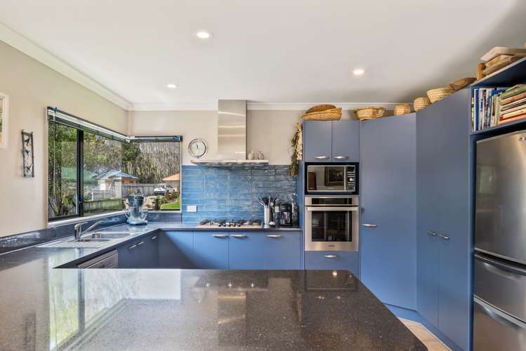 99 Weggery Drive Waikanae Beach_8