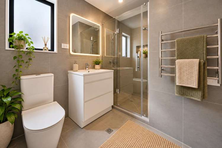 15 Greenbrier Street Westgate_11