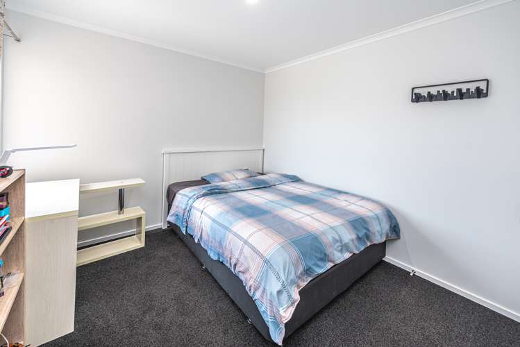 35 Magnolia Crescent Tawhero_10