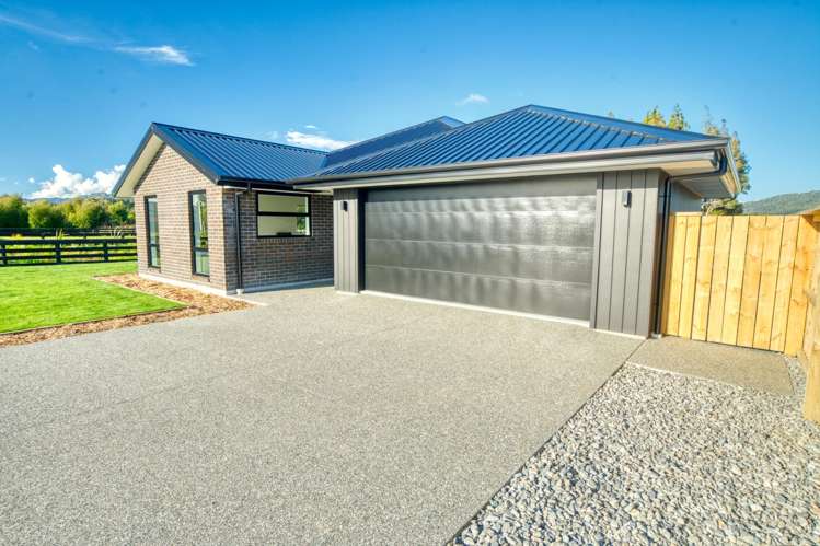 10 Hinau Crescent Kaiata_30