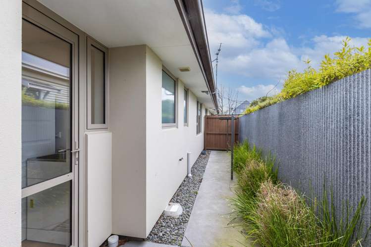 2/28 Oxley Avenue Saint Albans_16