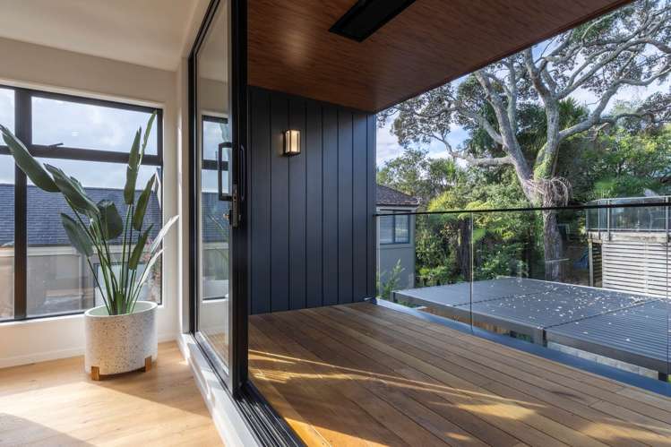 1/403 Beach Road Mairangi Bay_5