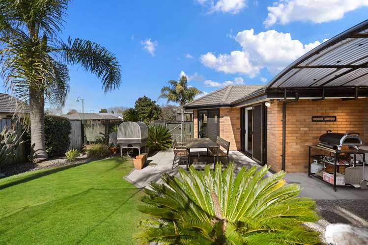 35 Stoneleigh Drive Chartwell_20