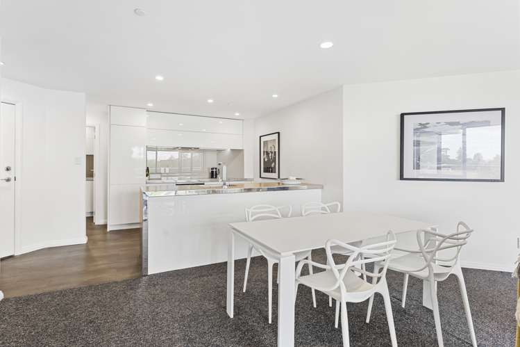 5a/23 George Street Newmarket_10