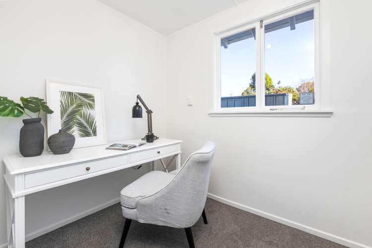 14 Cardiff Avenue Somerfield_15