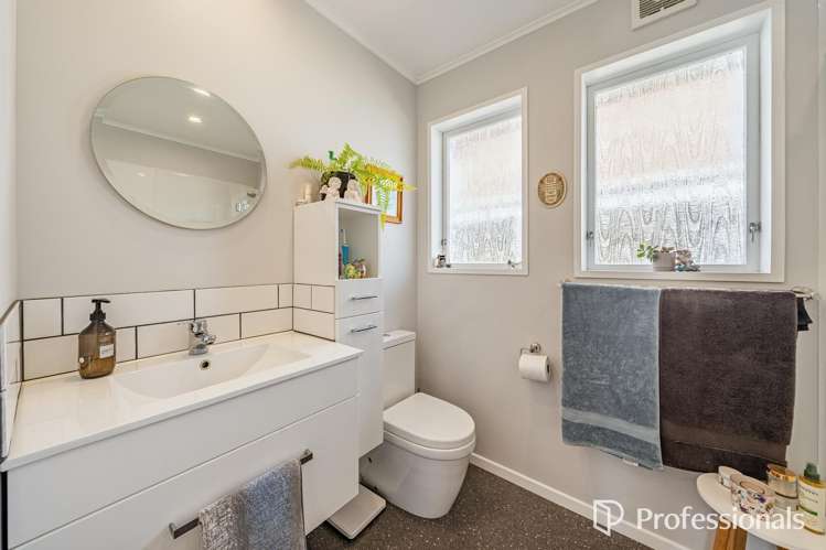 60 Mohaka Street Wainuiomata_9