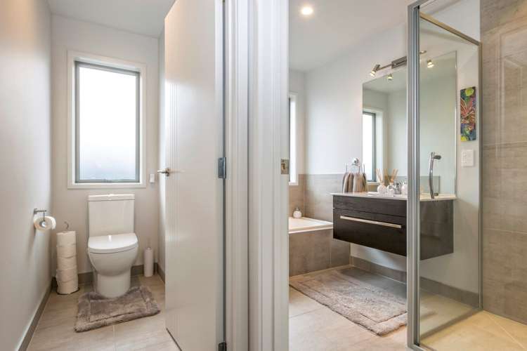 9 Knoll Rise Pukekohe_19