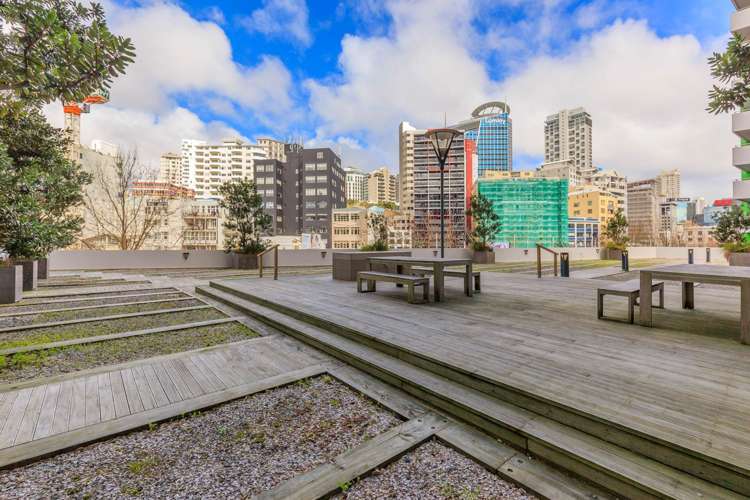 807/30 Beach Road Auckland Central_13