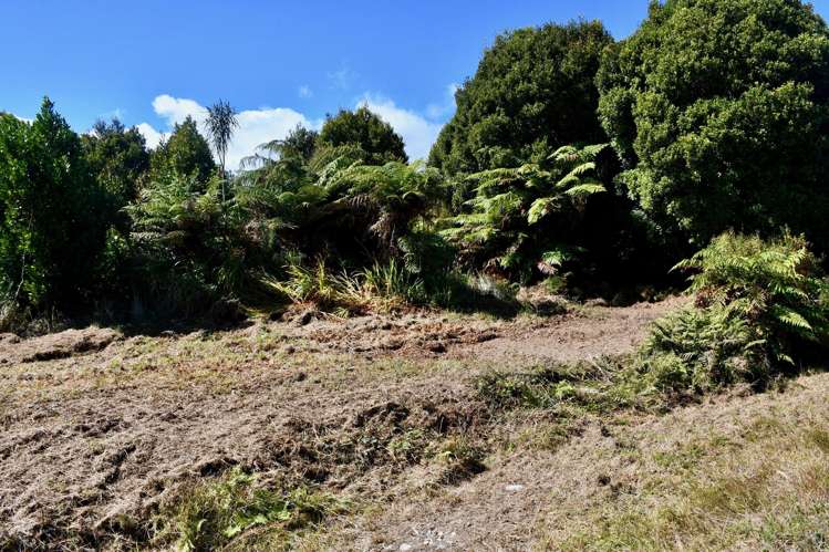 37 South Terrace Road Karamea_20