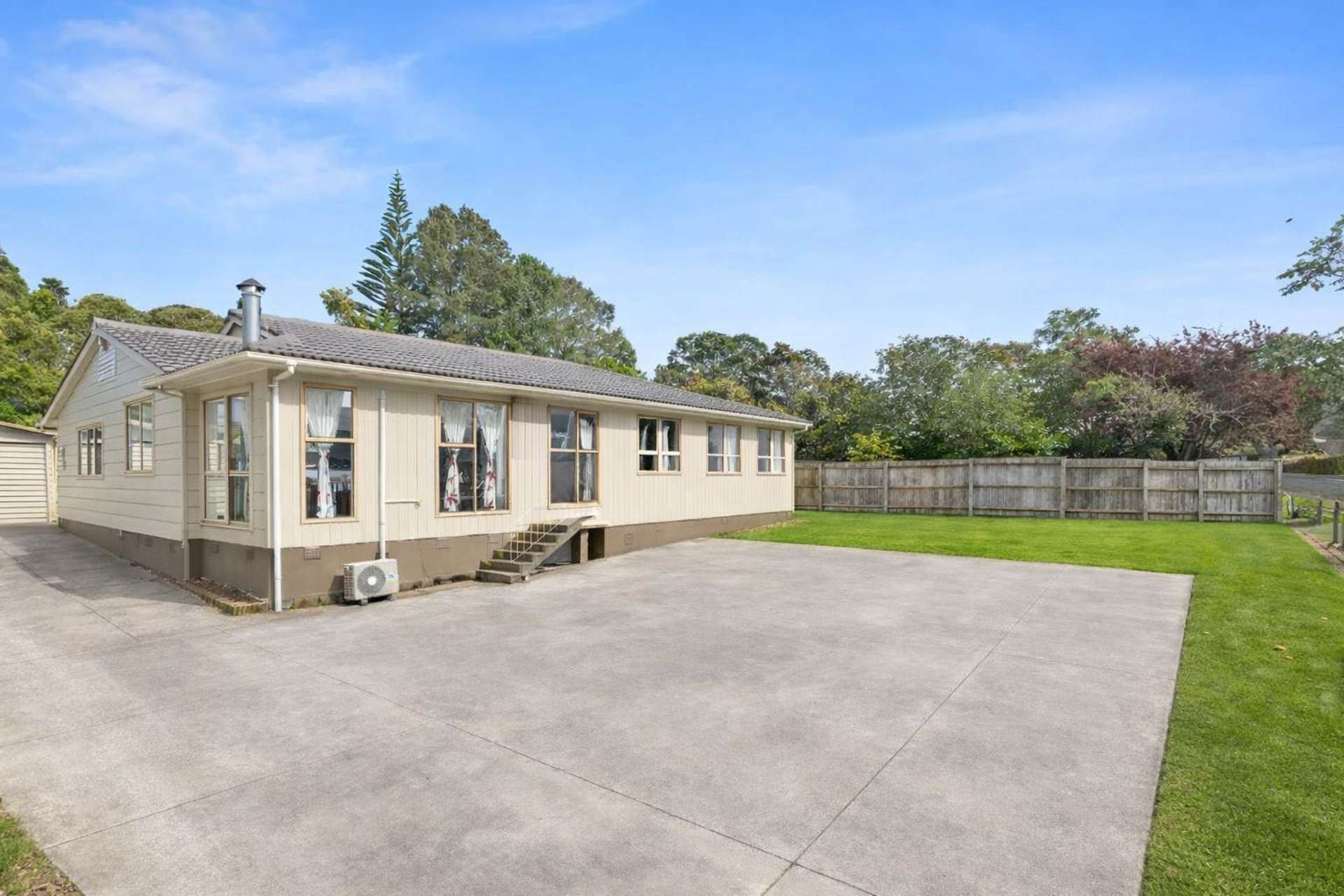 4 Capricorn Place Glen Eden_0