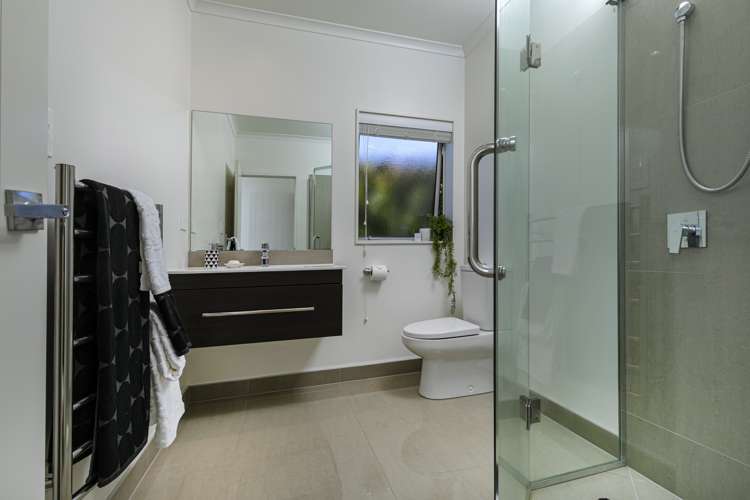 31 Discovery Drive Gulf Harbour_13