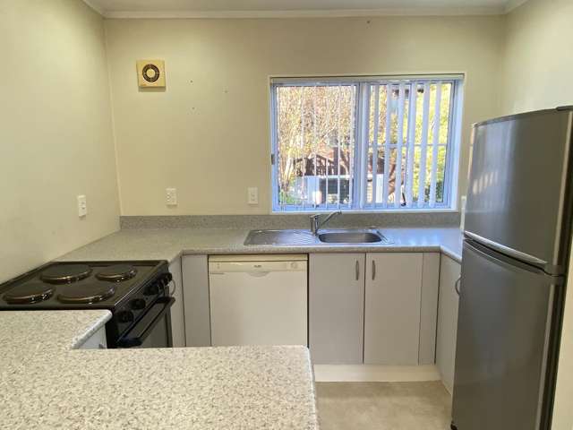 Q/193 Eskdale Road Birkenhead_4