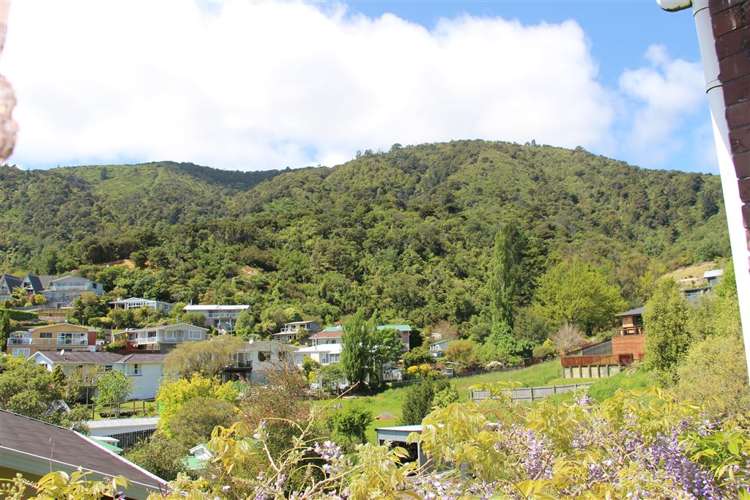 5 Seaview Crescent Picton_5