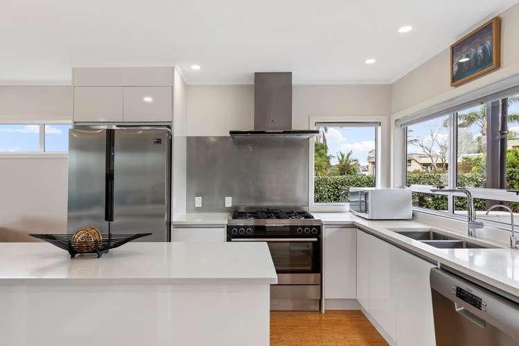 74 Churchill Road Cockle Bay_8