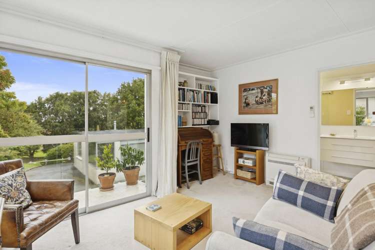 18D Lawson Street Roslyn_6