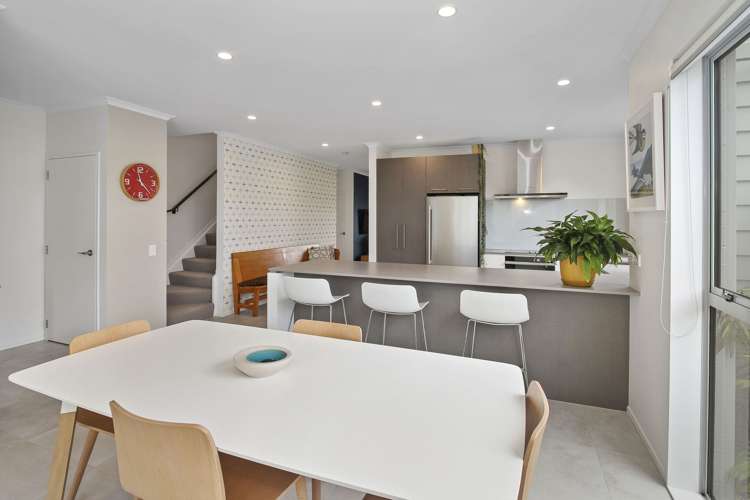 30 Arthur Rolfe Lane Swanson_18