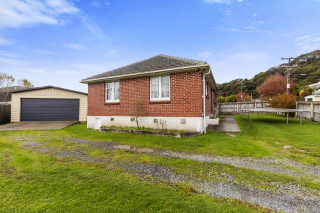 171 Waddington Drive Naenae_4