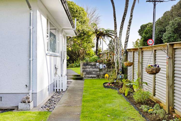 1 High Road Hawera_34
