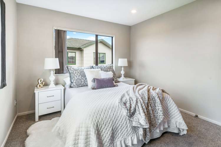 11 Riverglade Parkway Te Atatu South_13