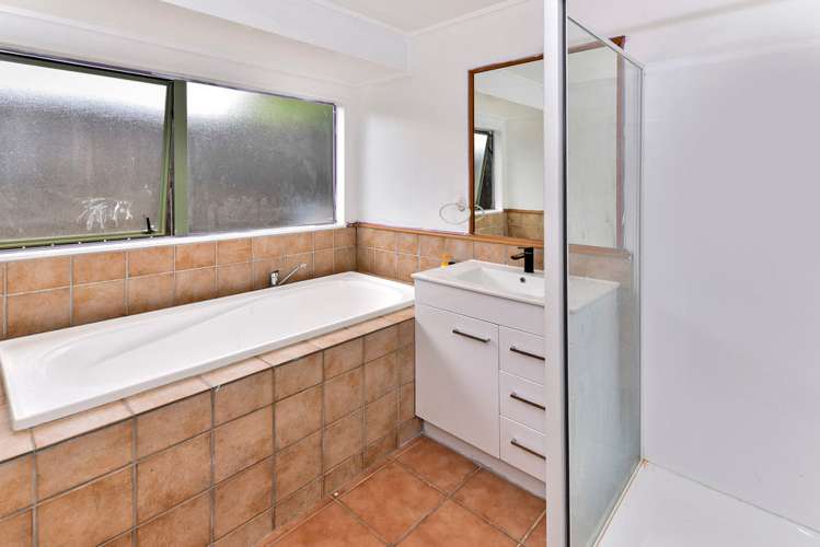 5 Wai Iti Place Clendon Park_8