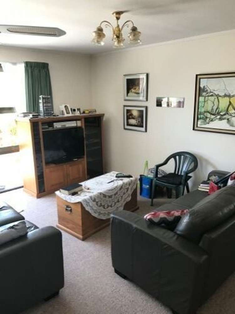 11unit Albert Street Paeroa_8