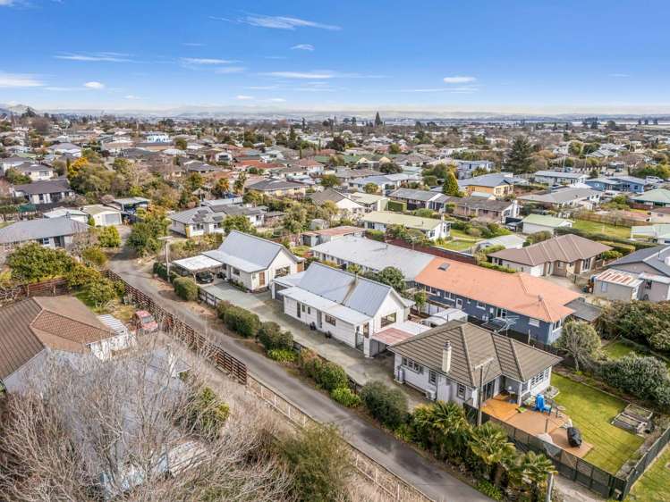 2/12 Arapiki Road Stoke_12