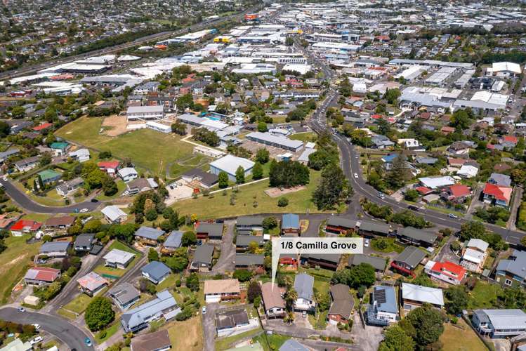 1/8 Camilla Grove Totara Vale_34