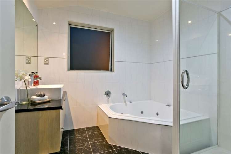 86 Oakway Drive Schnapper Rock_11