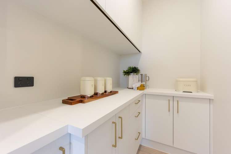80 Parish Drive Milldale_19
