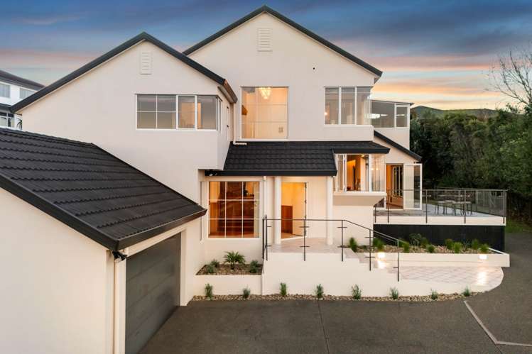 9 Savoy Road Orewa_23