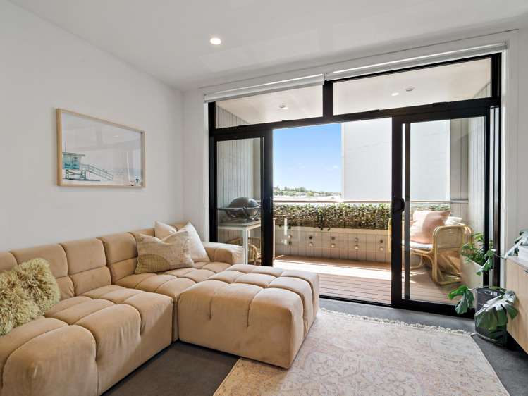 2/43 David Sidwell Place Stanmore Bay_9