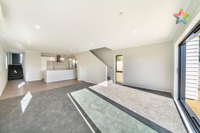 11/1 Helvetia Grove Naenae_4