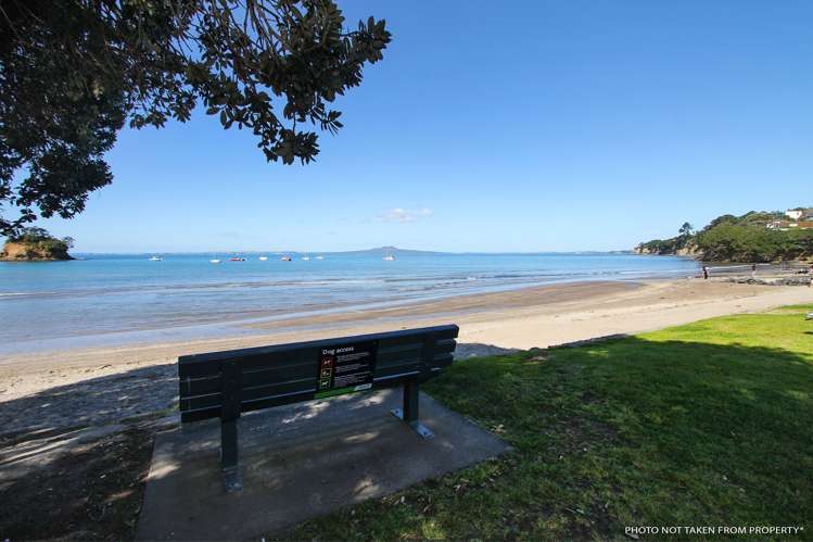 1/964 Beach Road Torbay_19