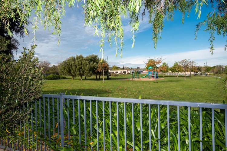 7 The Croft Havelock North_19