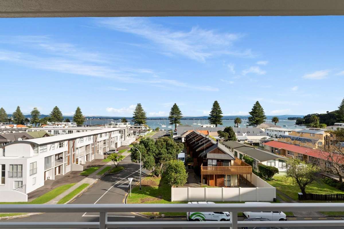 311/23 Maunganui Road_5