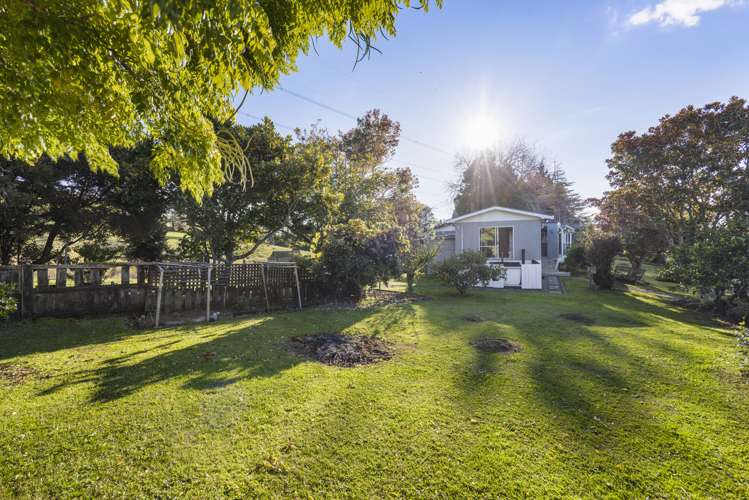 1616 Ararimu Road Hunua_13