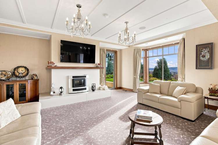 6 Gracemount Place Kinmont Park_17