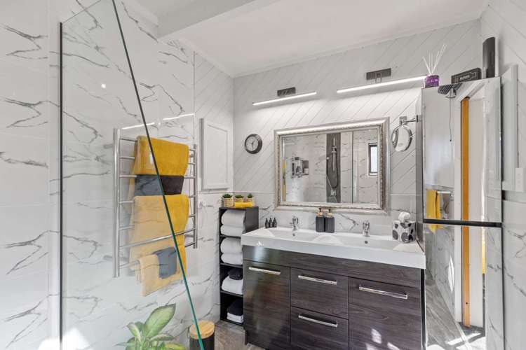 167 Great North Road Otamatea_12