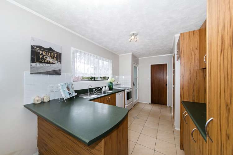 5 Metric Place Te Atatu South_9