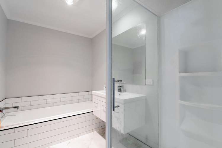 6 Towhai Crescent Owhata_11