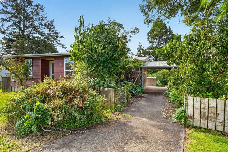 37 Huia Street Waiuku_11