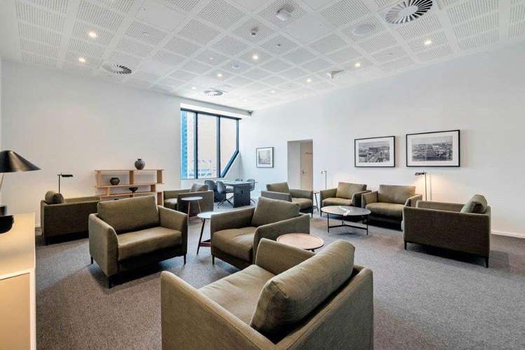 1607/10 Commerce Street City Centre_25