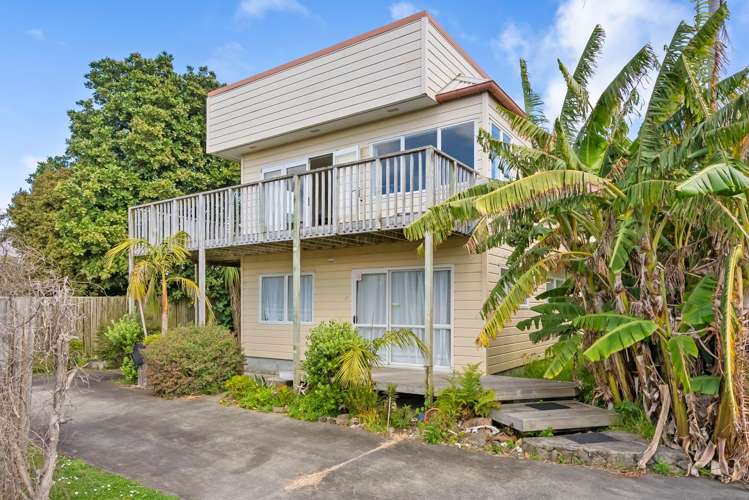 3 Whimp Avenue Onerahi_1