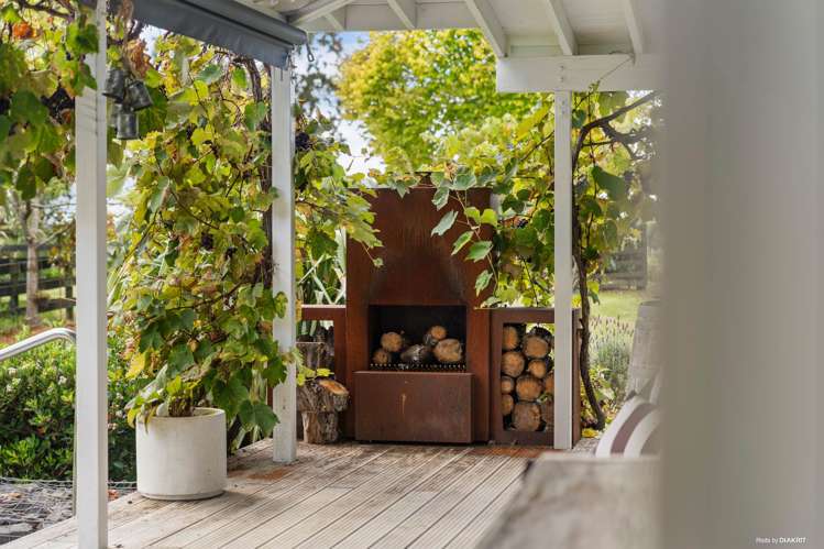 350 Clifton Road Whitford_10